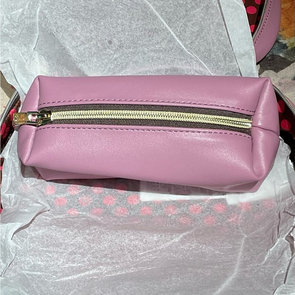 Nicole Lee Travel Handbag Romance in Paris - Picture 12 of 15